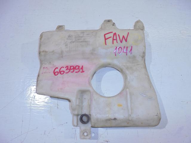Бачок омывателя FAW 1041 52070105J3