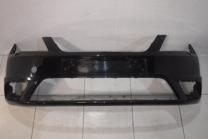 Бампер передний Seat Toledo 4 NH 201