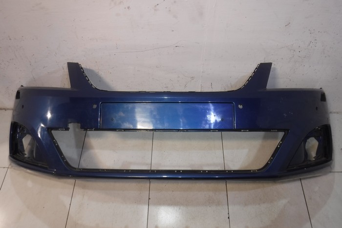 Бампер передний Seat Alhambra 2 7N 2
